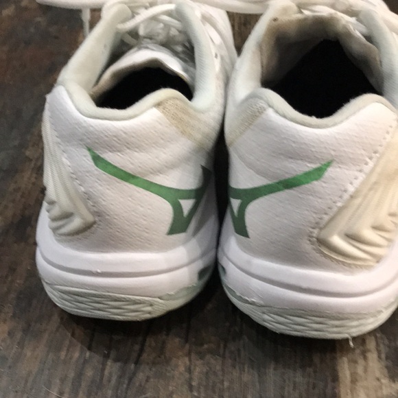 Mizuno Wave Lightening Z5 Volleyball Shoes - Picture 5 of 13